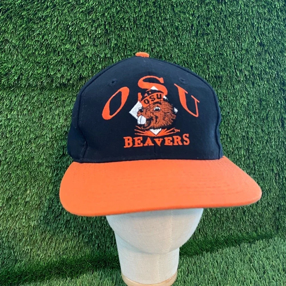 Vintage 90's Oregon State University Beavers OSU Snapback Hat